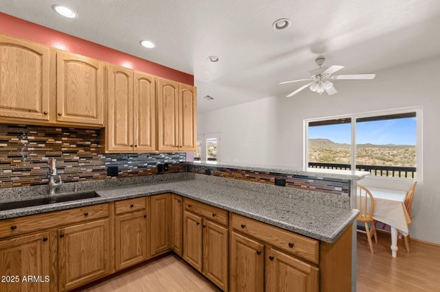 45327 SAN DOMINGO PEAK Trail, Morristown, AZ 85342