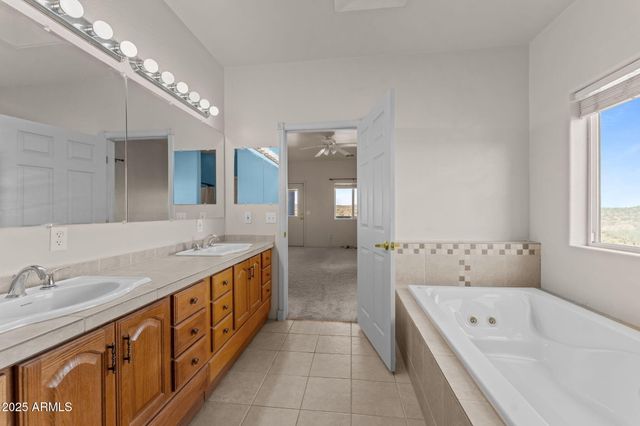 45327 SAN DOMINGO PEAK Trail, Morristown, AZ 85342