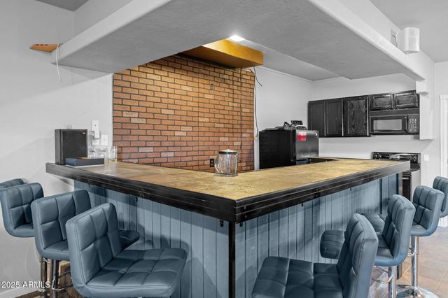 45327 SAN DOMINGO PEAK Trail, Morristown, AZ 85342