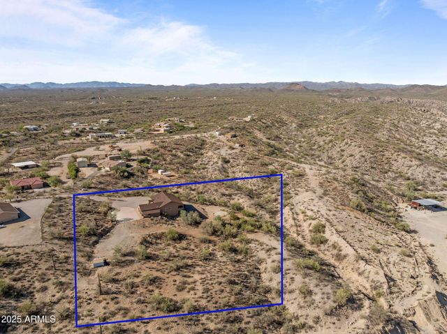45327 SAN DOMINGO PEAK Trail, Morristown, AZ 85342