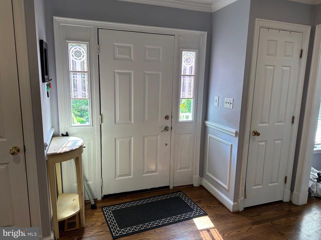 7315 UNIVERSITY AVE, Glen Echo, MD 20812