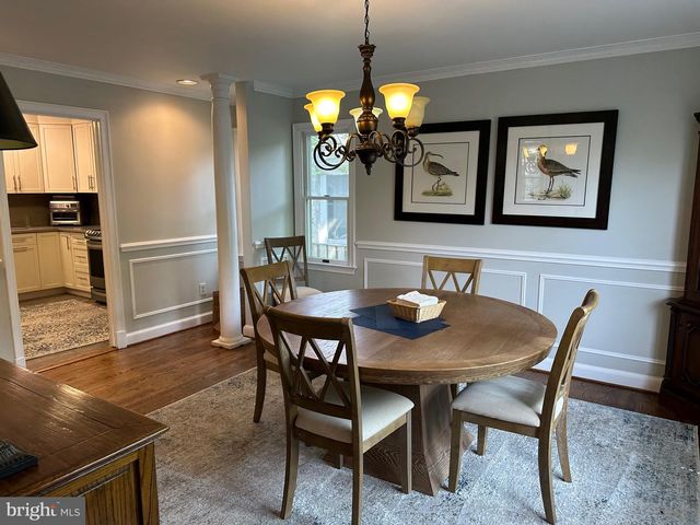 7315 UNIVERSITY AVE, Glen Echo, MD 20812