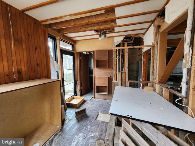 6202 SMITH AVE, Baltimore, MD 21209