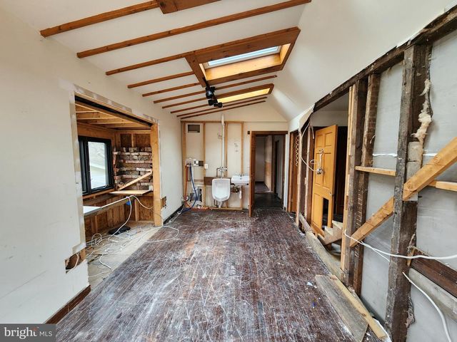 6202 SMITH AVE, Baltimore, MD 21209