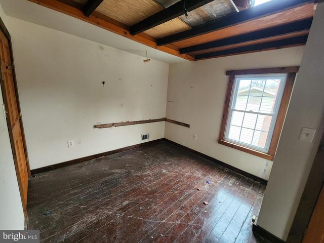 6202 SMITH AVE, Baltimore, MD 21209