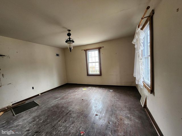 6202 SMITH AVE, Baltimore, MD 21209