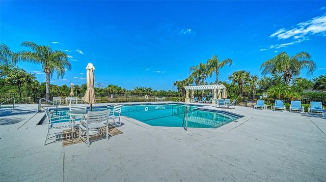 1424 BLUE HORIZON CIRCLE, Bradenton, FL 34208