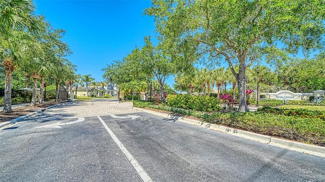 1424 BLUE HORIZON CIRCLE, Bradenton, FL 34208