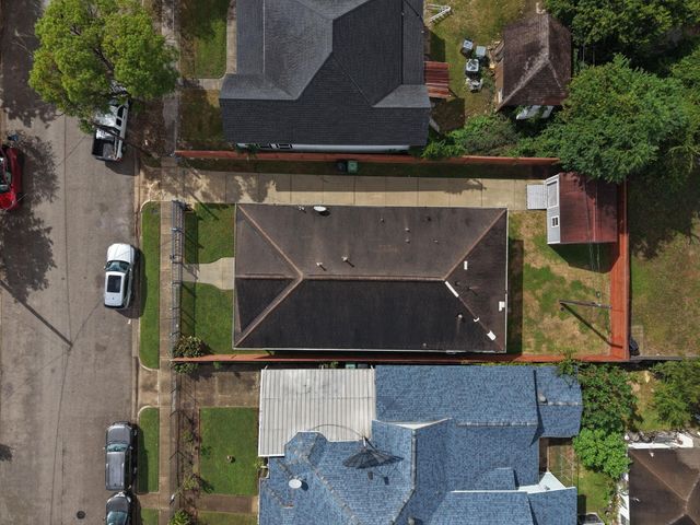 1917 Chapman Street, Houston, TX 77009