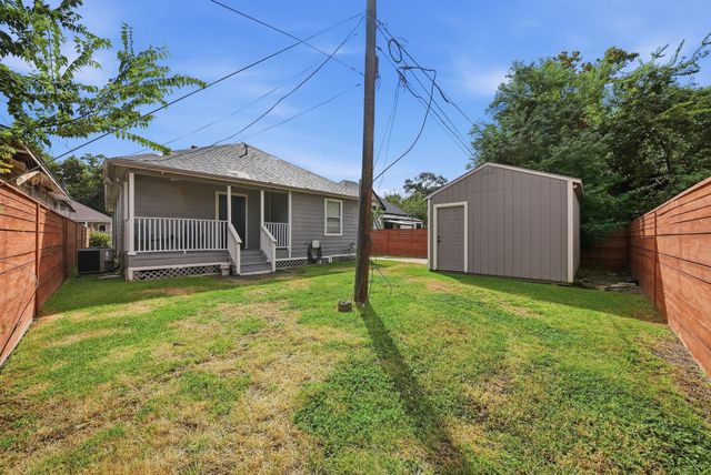 1917 Chapman Street, Houston, TX 77009