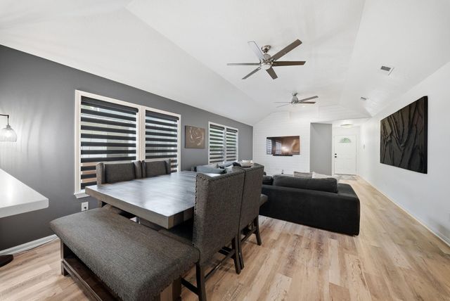 1917 Chapman Street, Houston, TX 77009