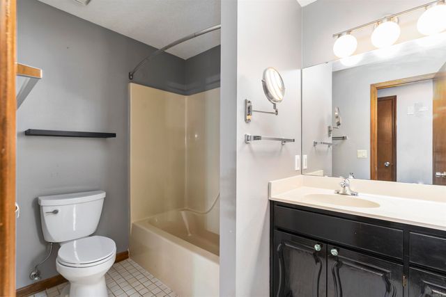 20 Gerona Circle, Hot Springs Village, AR 71909