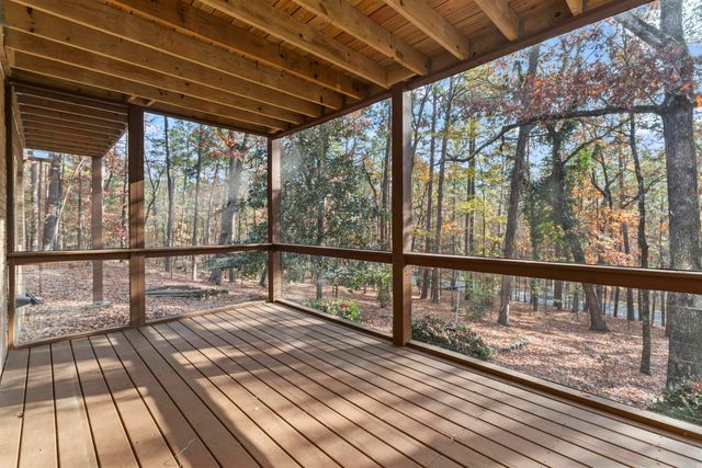 20 Gerona Circle, Hot Springs Village, AR 71909