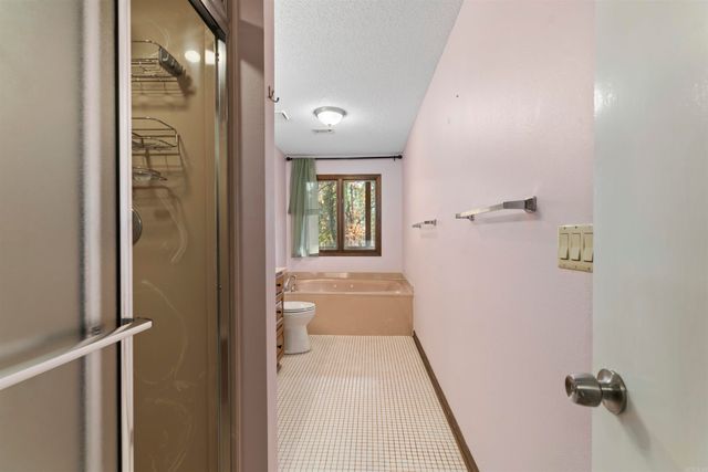 20 Gerona Circle, Hot Springs Village, AR 71909