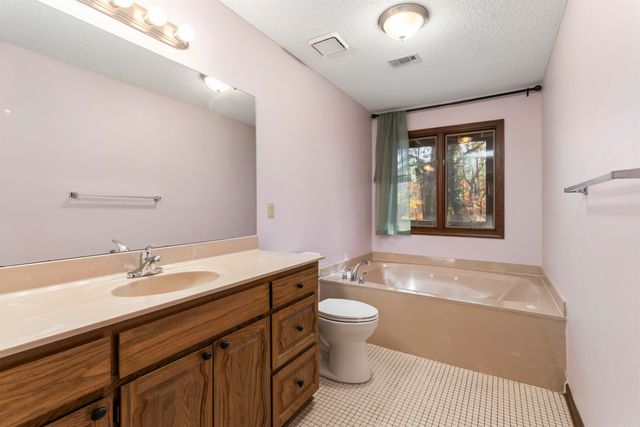 20 Gerona Circle, Hot Springs Village, AR 71909