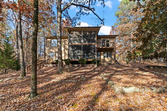 20 Gerona Circle, Hot Springs Village, AR 71909