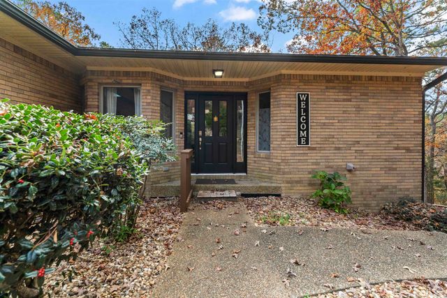 20 Gerona Circle, Hot Springs Village, AR 71909