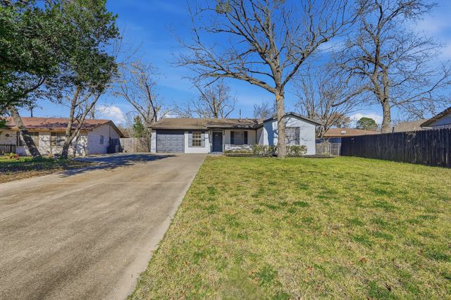 1915 Nevada Street, Denton, TX 76209