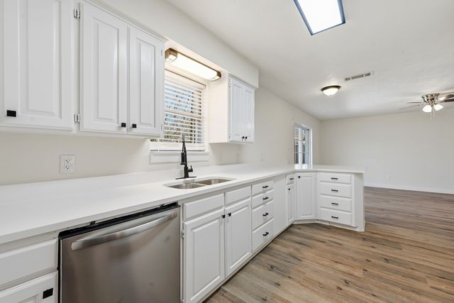 1915 Nevada Street, Denton, TX 76209