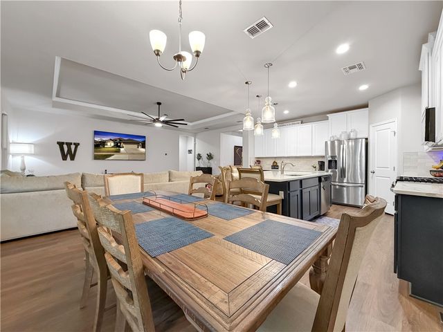 2410 Thankful St, Corpus Christi, TX 78418