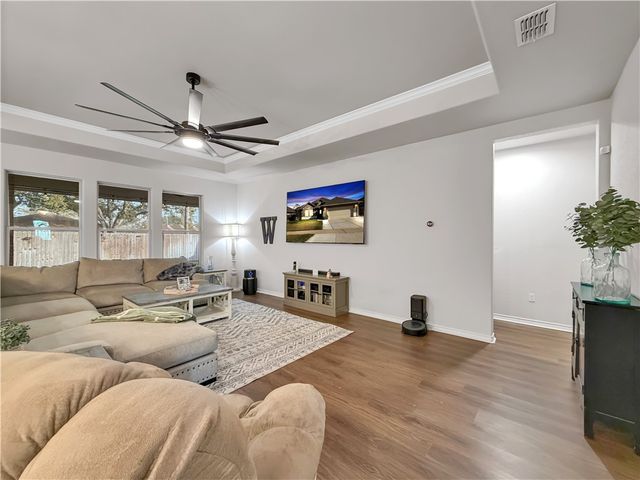 2410 Thankful St, Corpus Christi, TX 78418