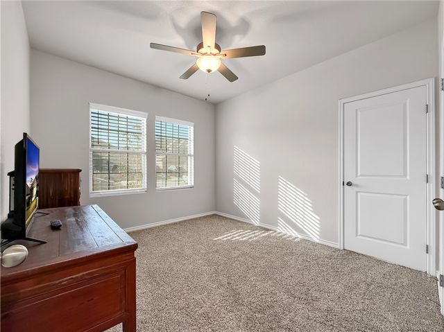 2410 Thankful St, Corpus Christi, TX 78418