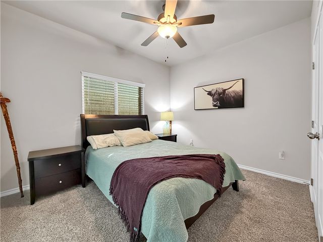 2410 Thankful St, Corpus Christi, TX 78418