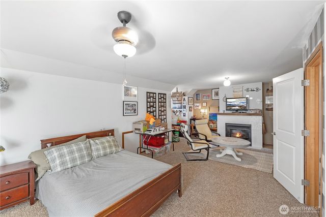 513 212th Street NW, Arlington, WA 98223