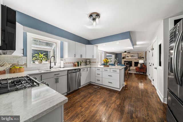 13015 CATON PL, Manassas, VA 20112