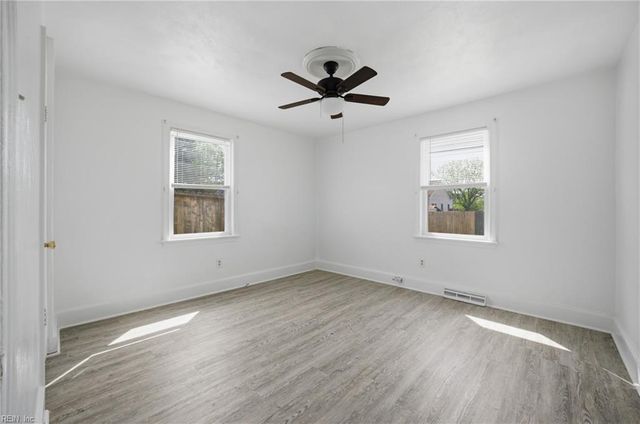 209 Hanbury AVE, Portsmouth, VA 23702