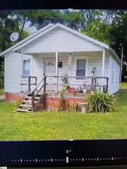 314 Cora Street, Laurens, SC 29360