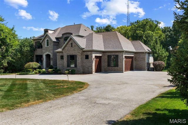 12032 Conway Road, Westwood, MO 63131