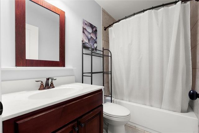 5583 Julian Place, Atlanta, GA 30342