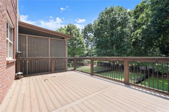 5583 Julian Place, Atlanta, GA 30342