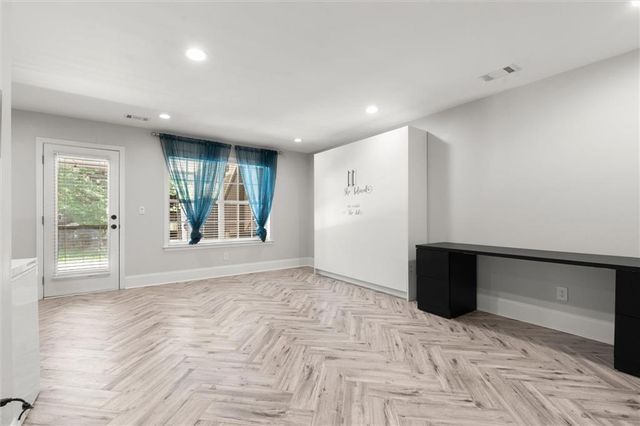 5583 Julian Place, Atlanta, GA 30342