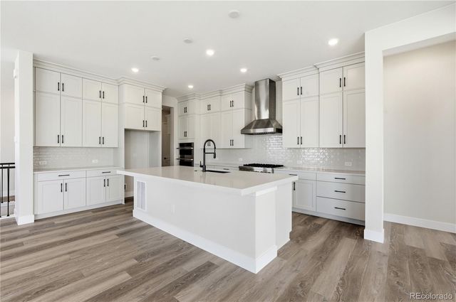 6843 Bridlespur Street, Castle Pines, CO 80108