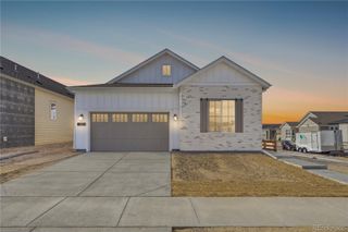 6843 Bridlespur Street, Castle Pines, CO 80108
