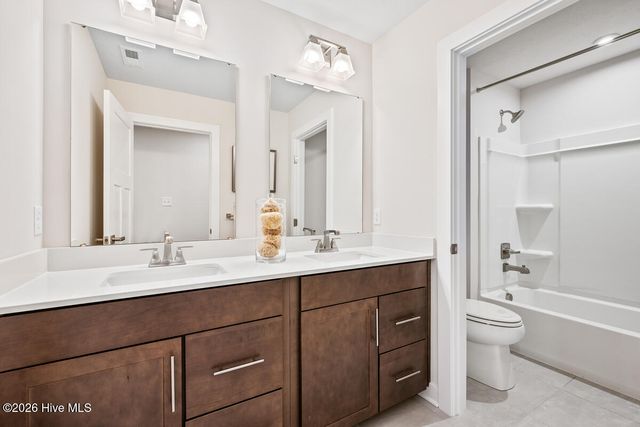 4020 Farmfield Drive, Leland, NC 28451