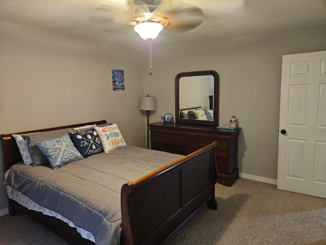 220 State Rte W, Mountain View, MO 65548