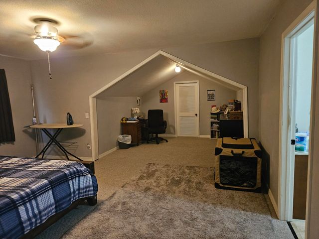 220 State Rte W, Mountain View, MO 65548