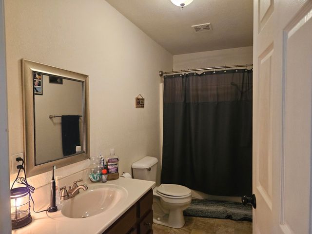 220 State Rte W, Mountain View, MO 65548