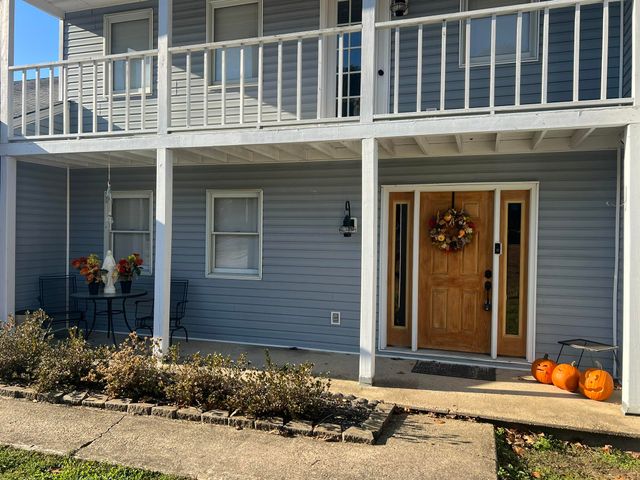 220 State Rte W, Mountain View, MO 65548