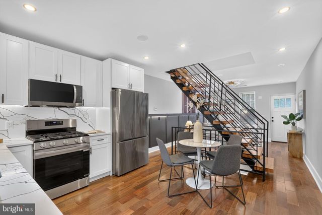 706 N SHEDWICK ST, Philadelphia, PA 19104