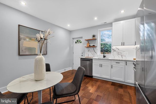 706 N SHEDWICK ST, Philadelphia, PA 19104
