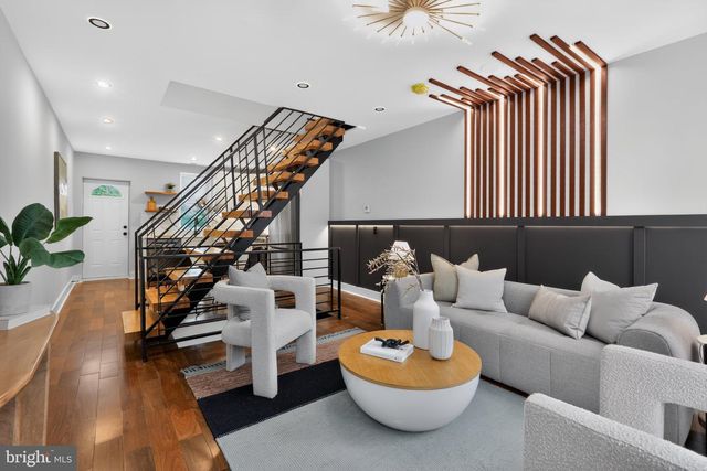 706 N SHEDWICK ST, Philadelphia, PA 19104