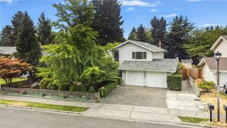 2221 Vashon Avenue NE, Renton, WA 98059