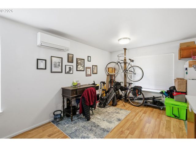 623 W 18TH Ave, Eugene, OR 97402