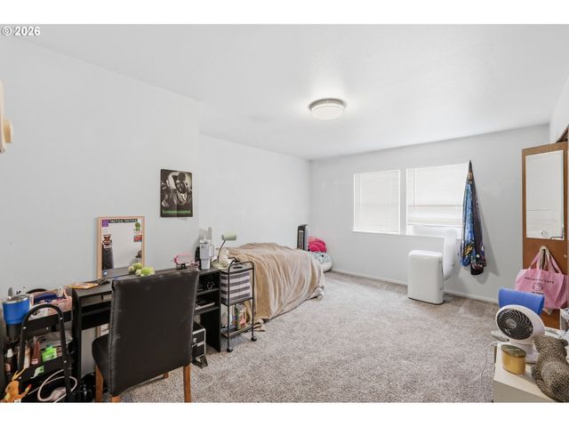 623 W 18TH Ave, Eugene, OR 97402