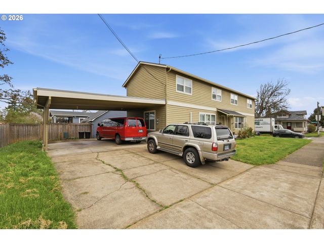 623 W 18TH Ave, Eugene, OR 97402