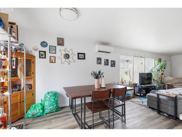 623 W 18TH Ave, Eugene, OR 97402